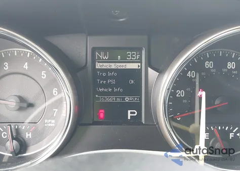 2011 Jeep Grand Cherokee Laredo z USA, uszkodzony, nr VIN 1J4RR4GG0BC721387